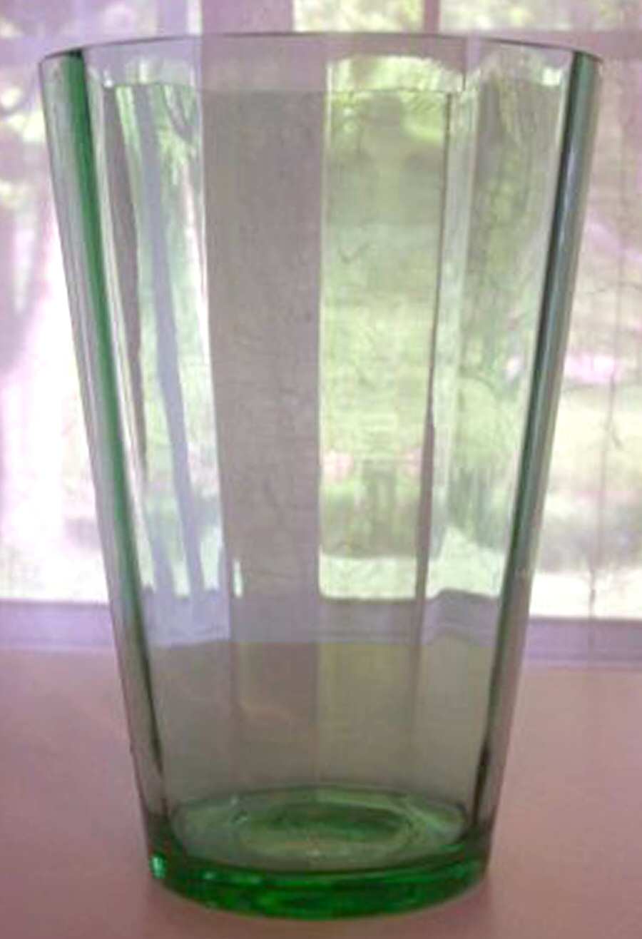 4100 Green (Straight Optic) 8" Flower Vase by Fostoria-1