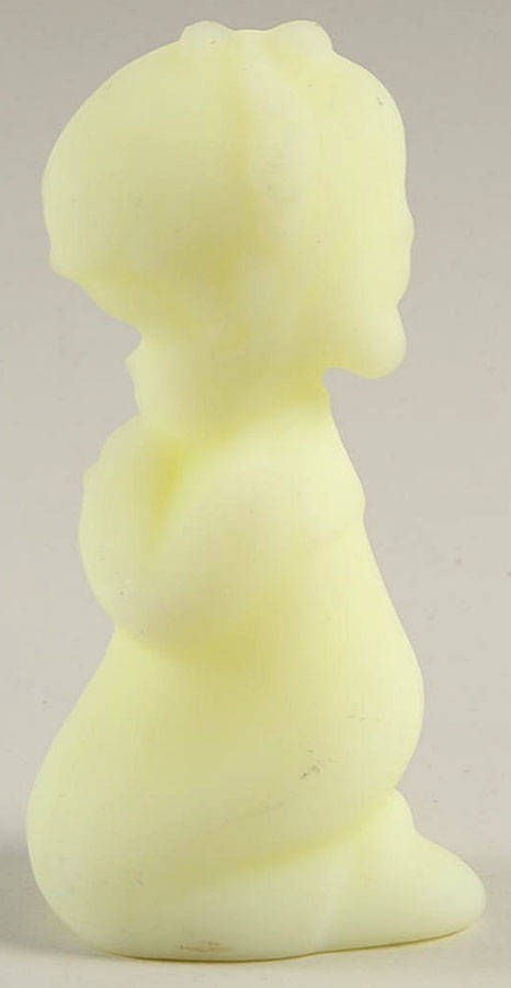 Animals and Figurines (Non Decorated) #5100 Praying Girl by Fenton-1