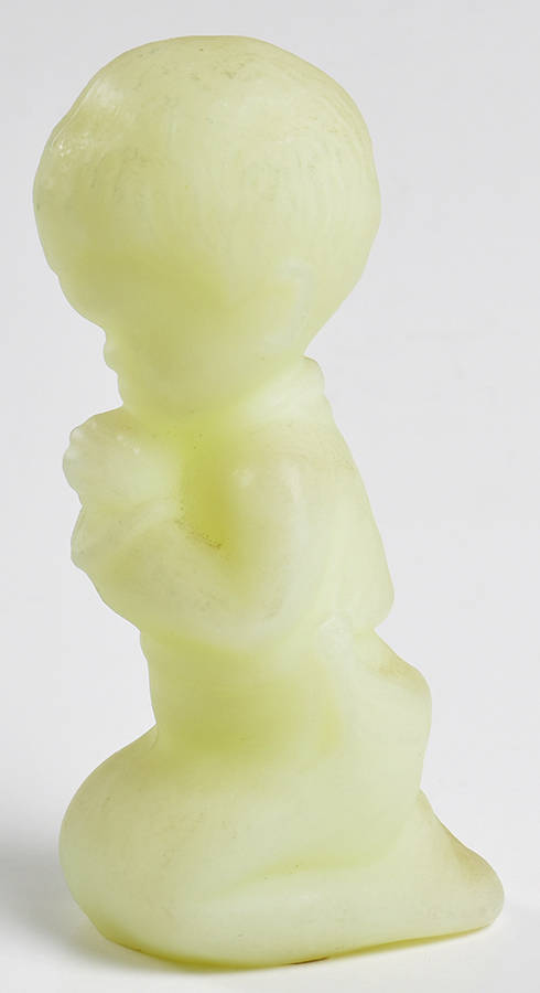 Animals and Figurines (Non Decorated) #5100 Praying Boy by Fenton-1