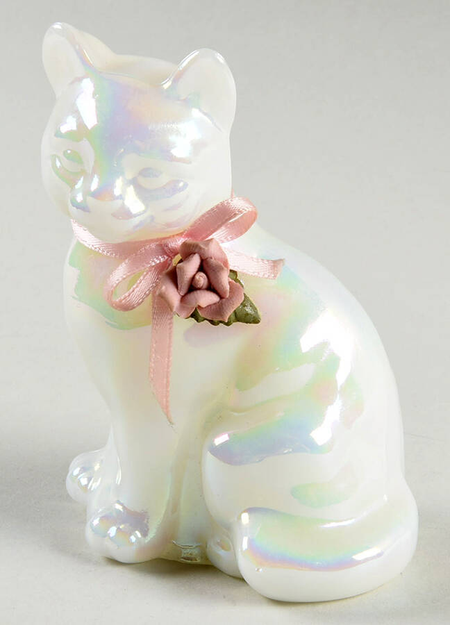 Animals and Figurines (Non Decorated) #5165 Sitting Cat by Fenton-1