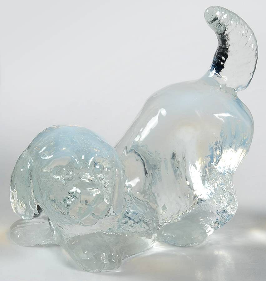 Animals and Figurines (Non Decorated) #5225 Puppy Dog by Fenton-1