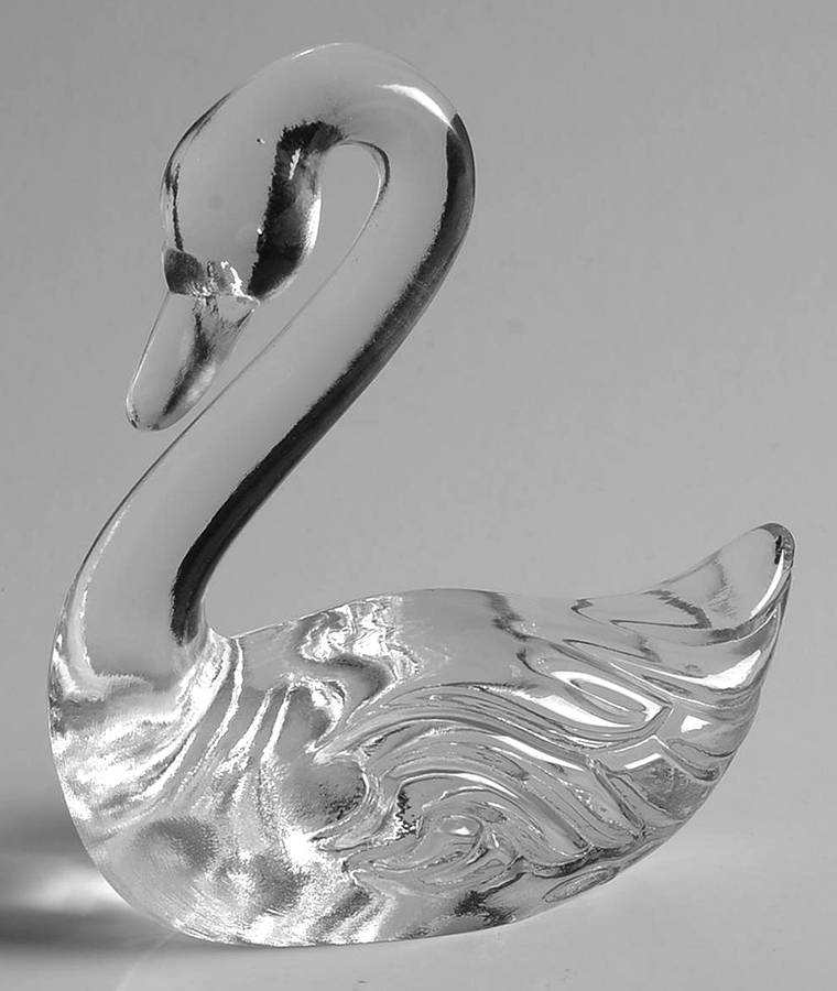Animals and Figurines (Non Decorated) #5161 Swan by Fenton-1