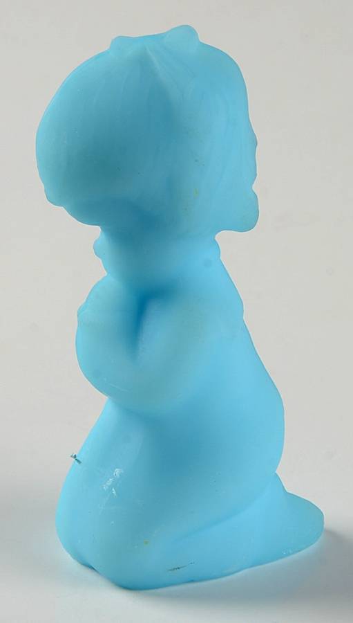 Animals and Figurines (Non Decorated) #5100 Praying Girl by Fenton-1
