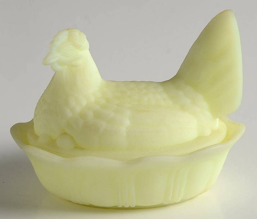 Animals and Figurines (Non Decorated) 5 Inch Hen on Nest by Fenton-1