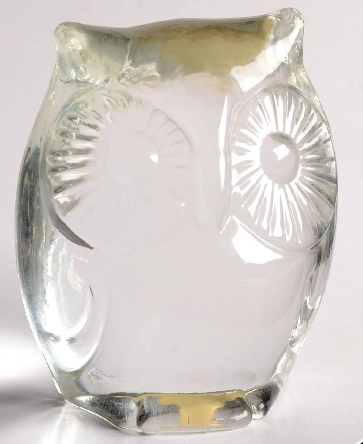 Animals and Figurines (Non Decorated) #5168 Owl by Fenton-1