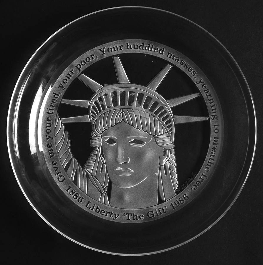 Animals and Figurines (Non Decorated) 1886 Liberty Plate by Fenton-1