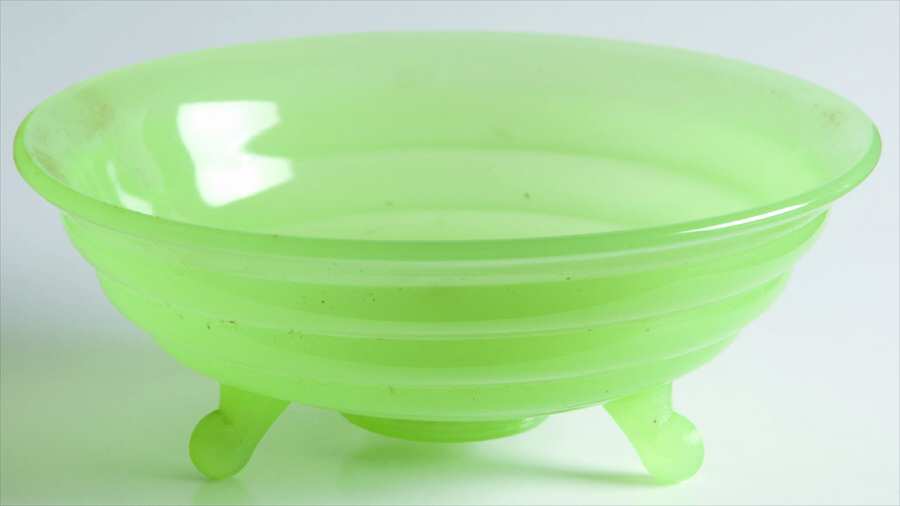 100 Jade 6" 3-Toed Footed Bowl by Fenton-1