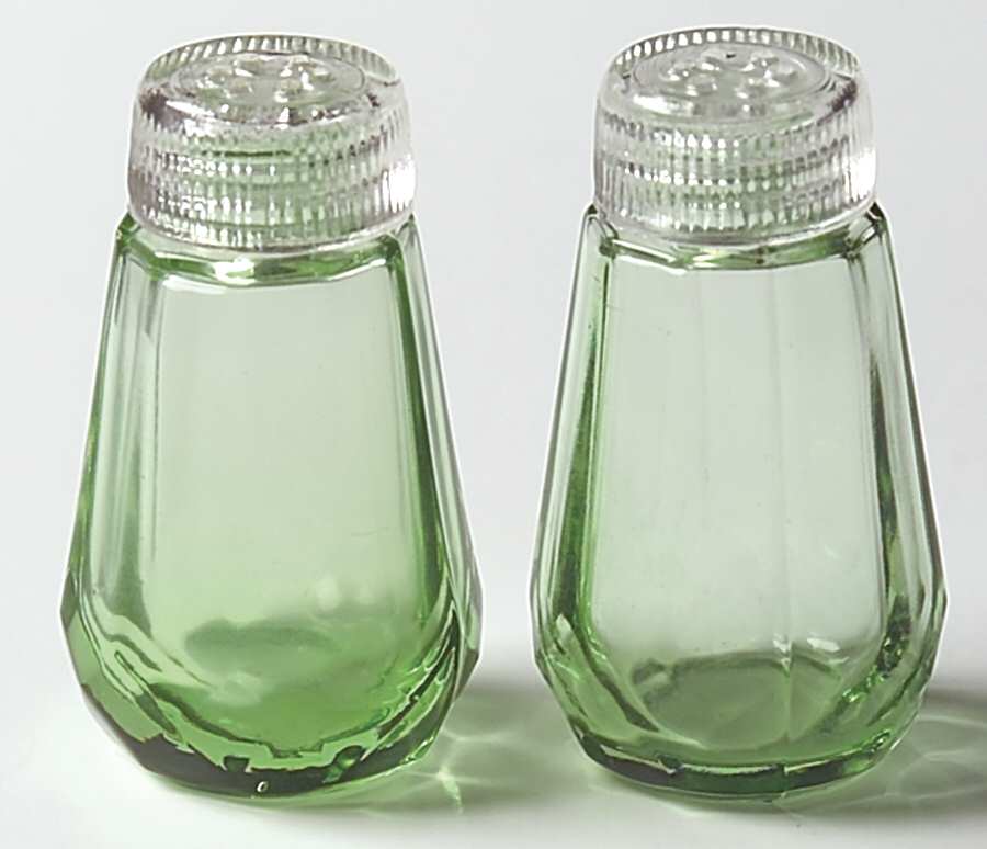 2111 Green Shaker Set with Glass Lids by Fostoria-1