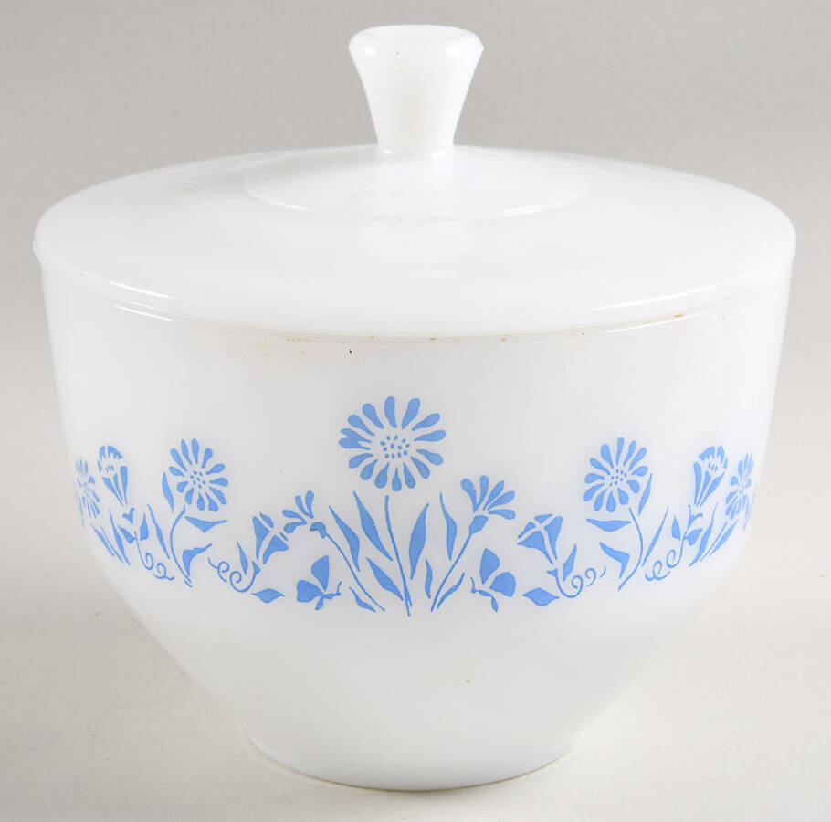 FEG29 1.5 Quart Round Covered Casserole by Federal Glass -1