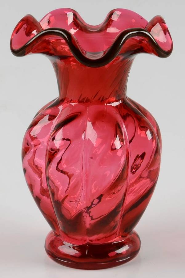 Country Cranberry 5" Crimped Vase by Fenton-1