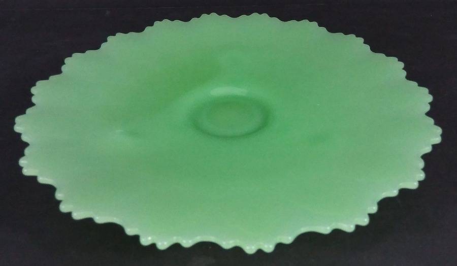 Jade Green (Older) 11" 3-Toed Plate by Fenton-1