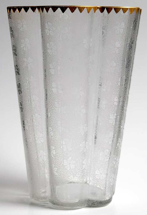 2837-1 8" Flower Vase by Fostoria-1