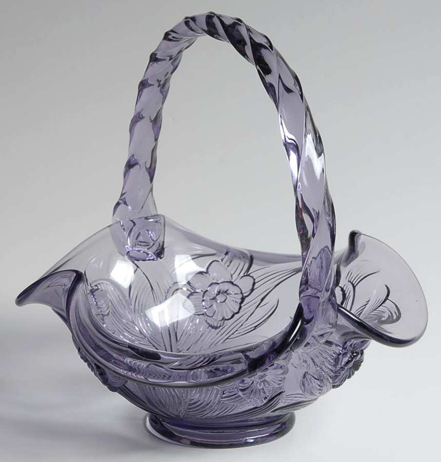 Violet #6532 Daffodil 8" Basket by Fenton-1