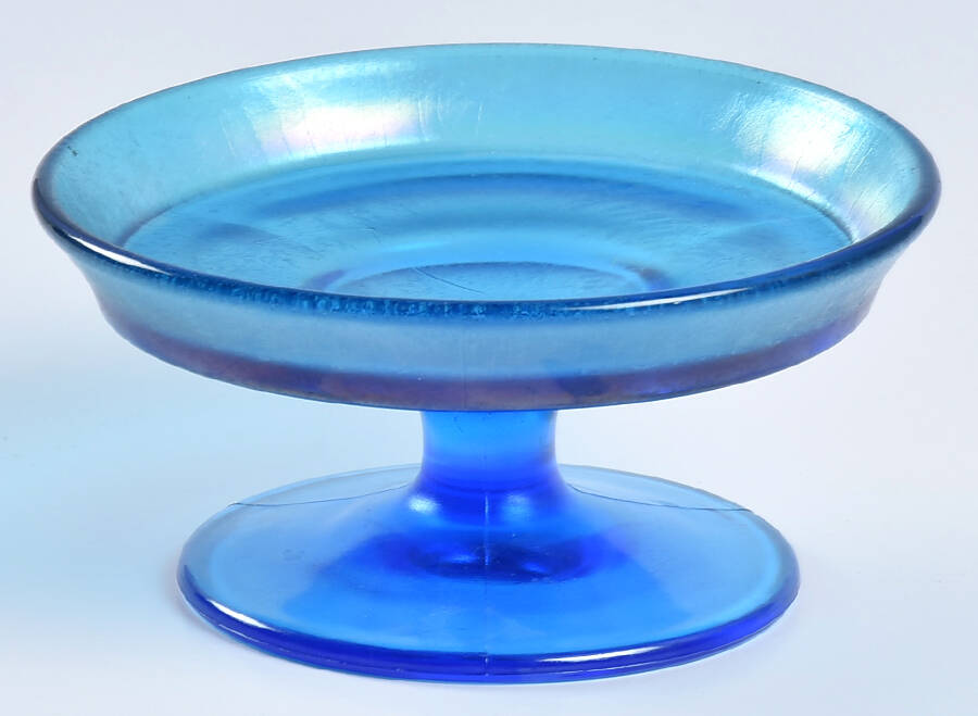 Celeste Blue Stretch (1995 Anniversary) Cheese Stand by Fenton-1