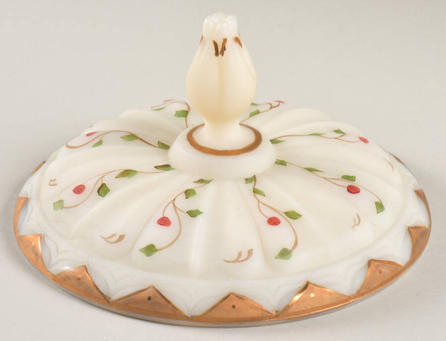 Twinning Berry Lid for Candy Box by Fenton-1