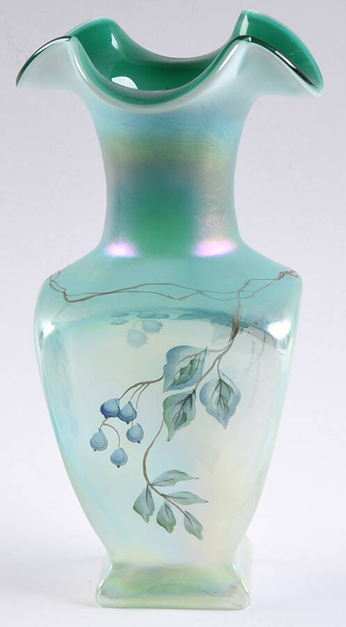Qvc Exclusives #CV257 8" Square Vase by Fenton-1