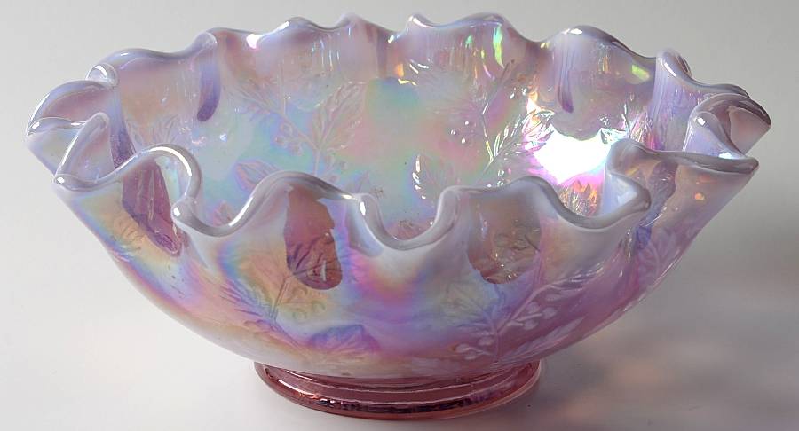 Qvc Exclusives #C9611 8Q  8" Round Crimped Holly Bowl by Fenton-1