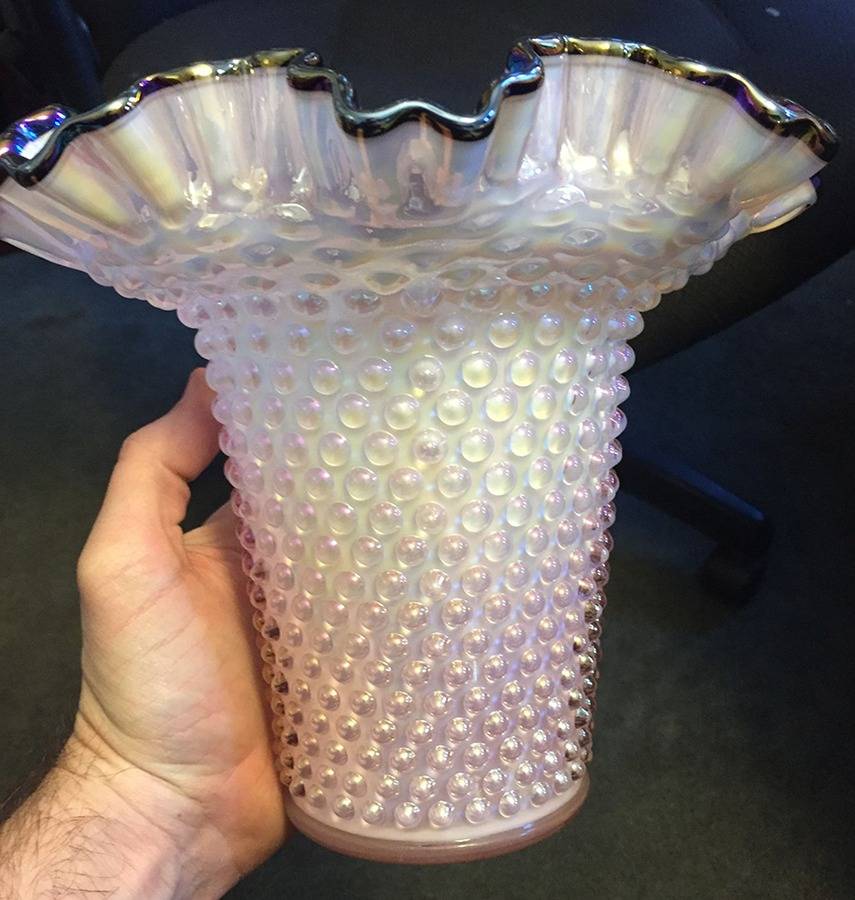 Qvc Exclusives #CV415 8" Vase by Fenton-1