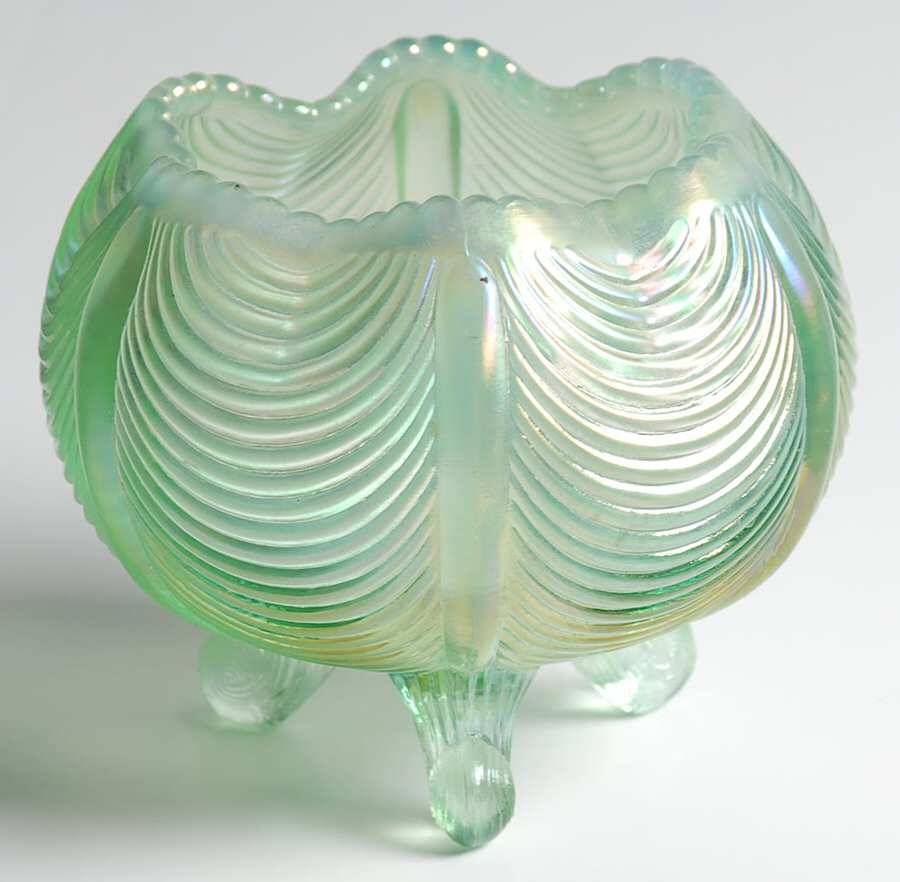 Qvc Exclusives #C22716 (C8454G1) 5" Drapery Rose Bowl by Fenton-1