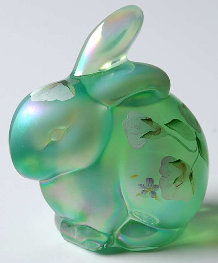 Angel's Blush #5162 Bunny by Fenton-1