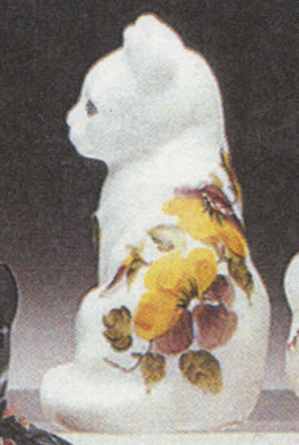 Animals and Figurines (Decorated, Not in Line) #5165 Sitting Cat by Fenton-1