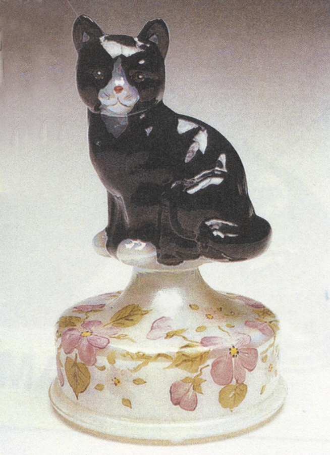 Animals and Figurines (Decorated, Not in Line) #5165 Sitting Cat by Fenton-1
