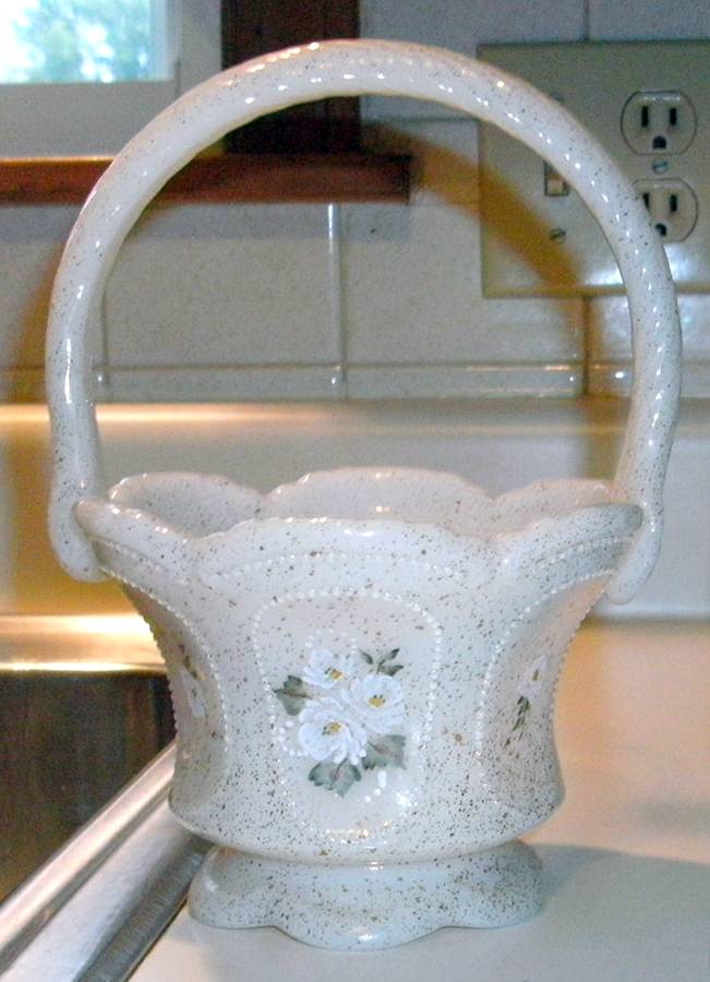 Romance Collection Romantic Rose 7" Basket by Fenton-1