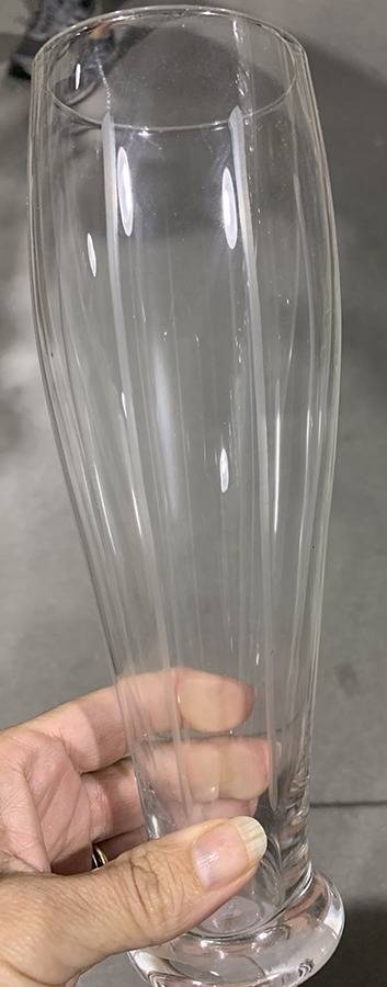 Medallion Pilsner Glass by Fifth Avenue-1