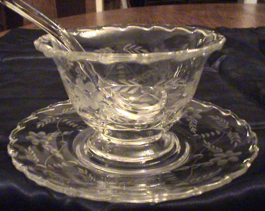 6033-2 Mayonnaise Bowl, Underplate and Ladle by Fostoria-1