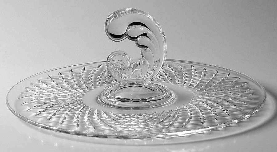 2364-1 Center Handle Tray by Fostoria-1