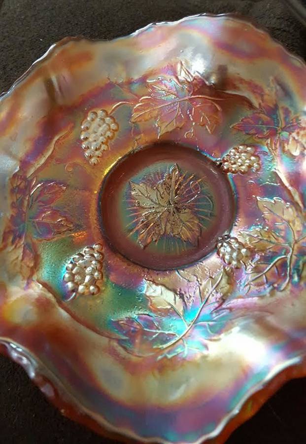 Vintage Marigold (Carnival) 6" Round Crimped Bowl by Fenton-1