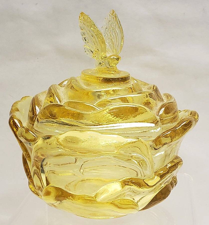 Topaz-Non Opalescent #C31793(C9280PQ) Butterfly Box & Lid by Fenton-1