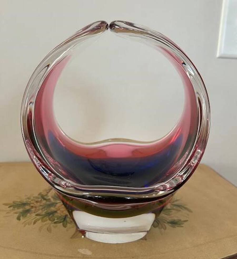 Art Glass 9" Handled Bowl by Flygsfors-1