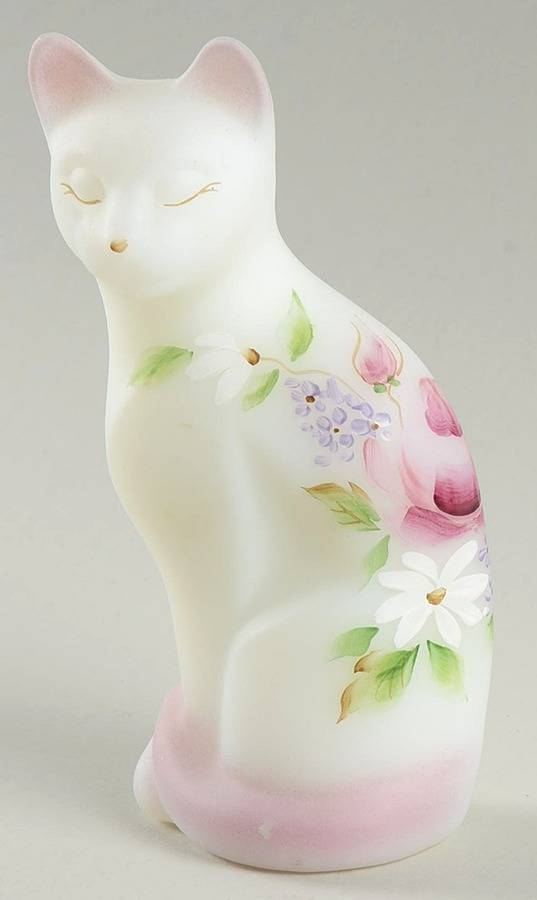 Lilacs and Roses #5065 Stylized Cat by Fenton-1