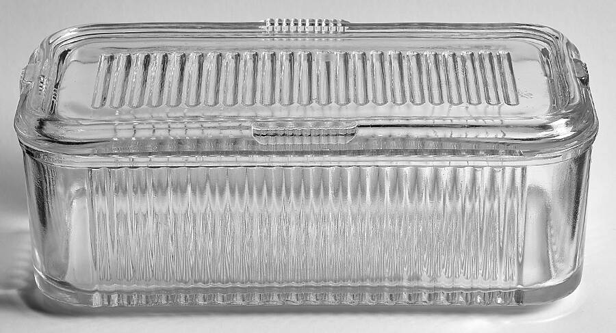 FEG37 Clear Large Refrigerator Jar & Lid by Federal Glass -1