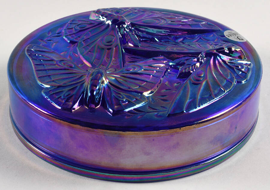 Verlys Butterfly Candy Box & Lid by Fenton-1