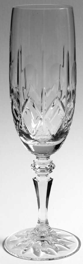 King's Court Fluted Champagne by Galway-1