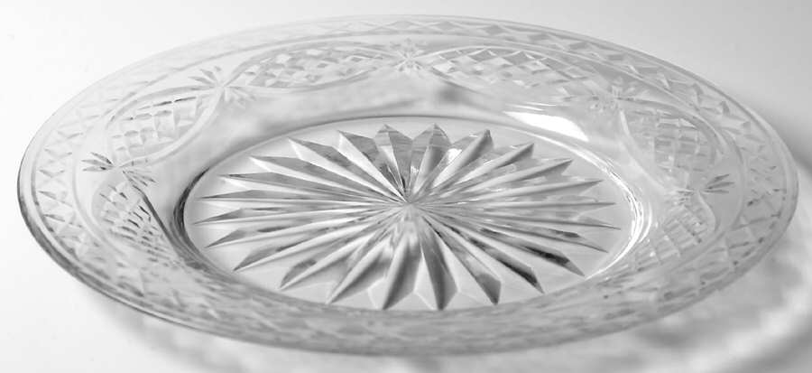 80-3 Luncheon Plate by Glastonbury - Lotus-1