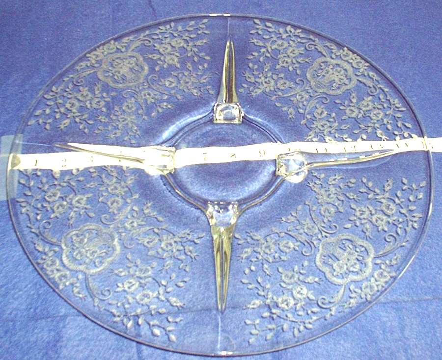Bridal Bouquet (Stem #35) 15" 4-Toed Torte Plate by Glastonbury - Lotus-1