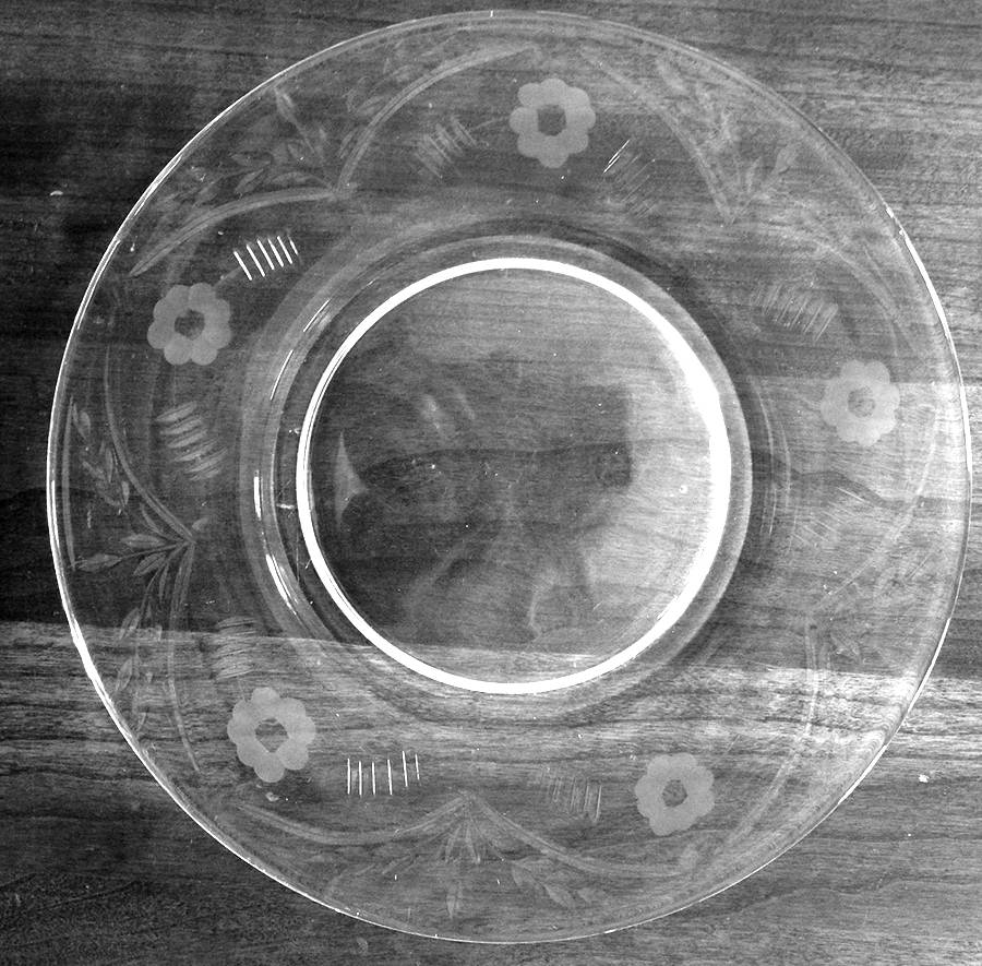 Florence 7" Salad Plate by Glastonbury - Lotus-1