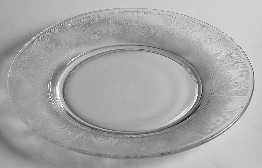 La Furiste Clear 7" Salad Plate by Glastonbury - Lotus-1