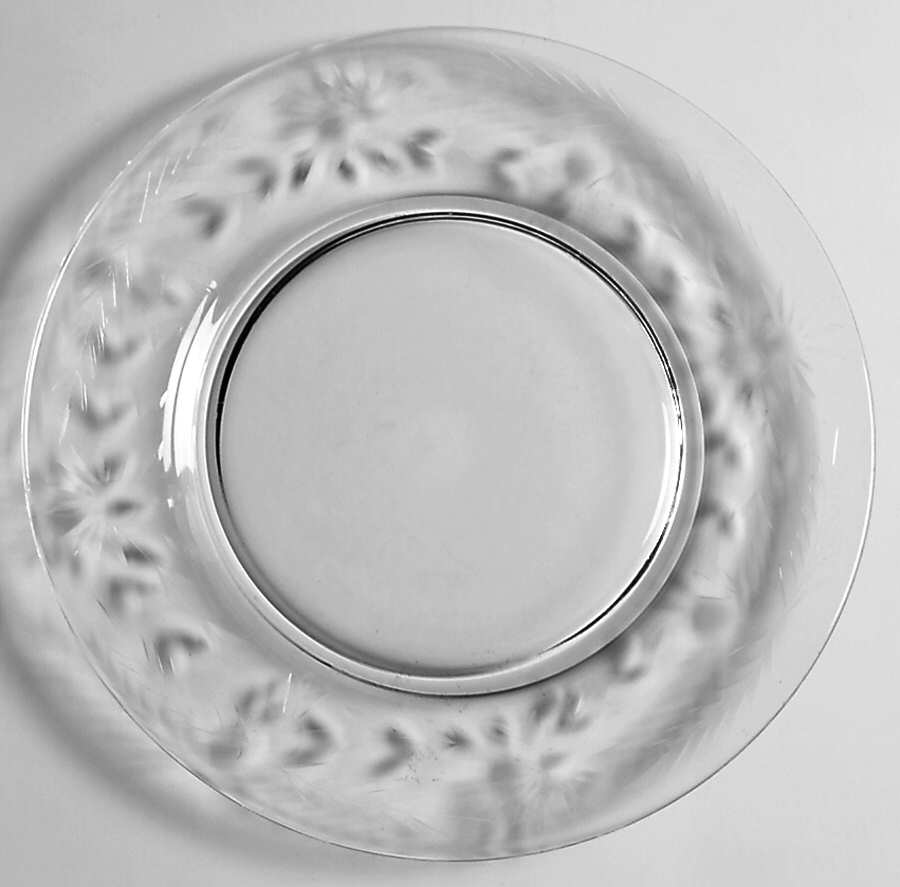 Majesty (Stem 77, Cut 24) 7" Salad Plate by Glastonbury - Lotus-1