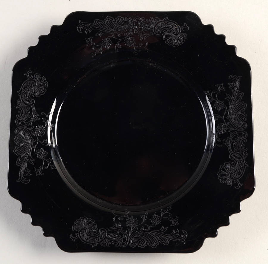 Mcguire Black 7" Salad Plate by Glastonbury - Lotus-1