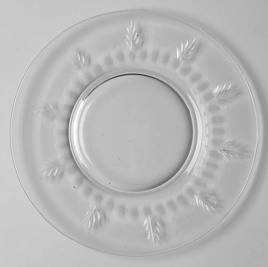 Pinetree Luncheon Plate by Glastonbury - Lotus-1