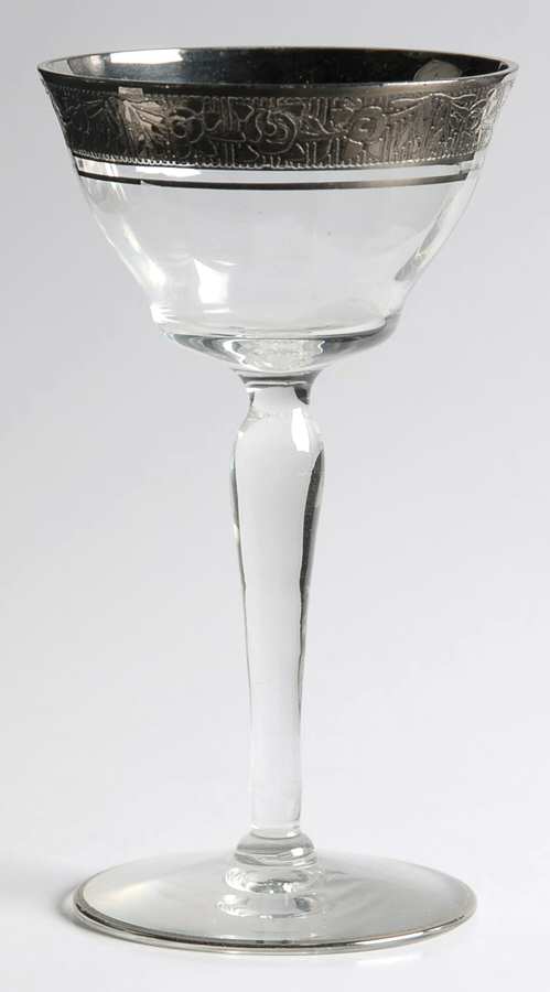 Rambler Rose 1125 Platinum Liquor Cocktail by Glastonbury - Lotus-1