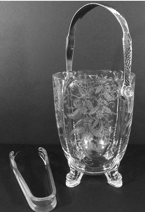 Vesta Clear (Stem 75) Dolphin Footed Ice Bucket w/Detachable Handle by Glastonbury - Lotus-1