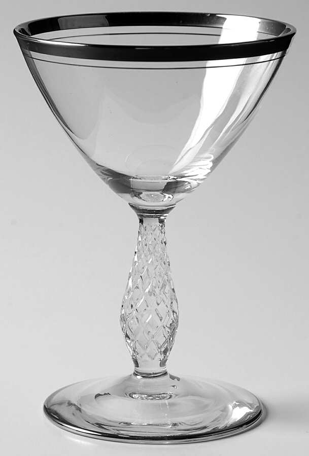 Wedding Band (Platinum Trim) Liquor Cocktail by Glastonbury - Lotus-1