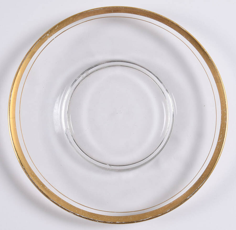 Yukon Gold Luncheon Plate by Glastonbury - Lotus-1