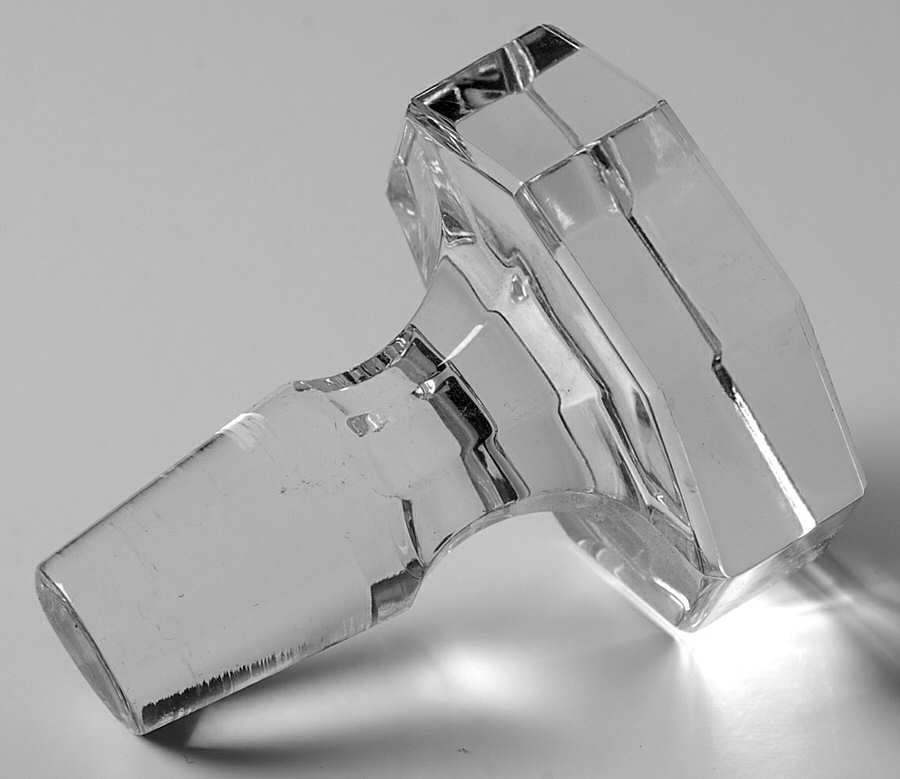Sonja (Cut Panels) Stopper for Decanter by Gorham Crystal-1