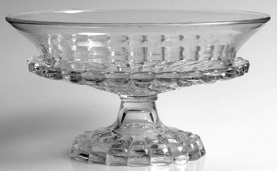 Cut Log Flared Round Compote (Height X Width) by Greensburg-1